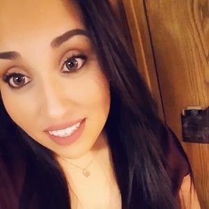 Meet your Posher, Edna